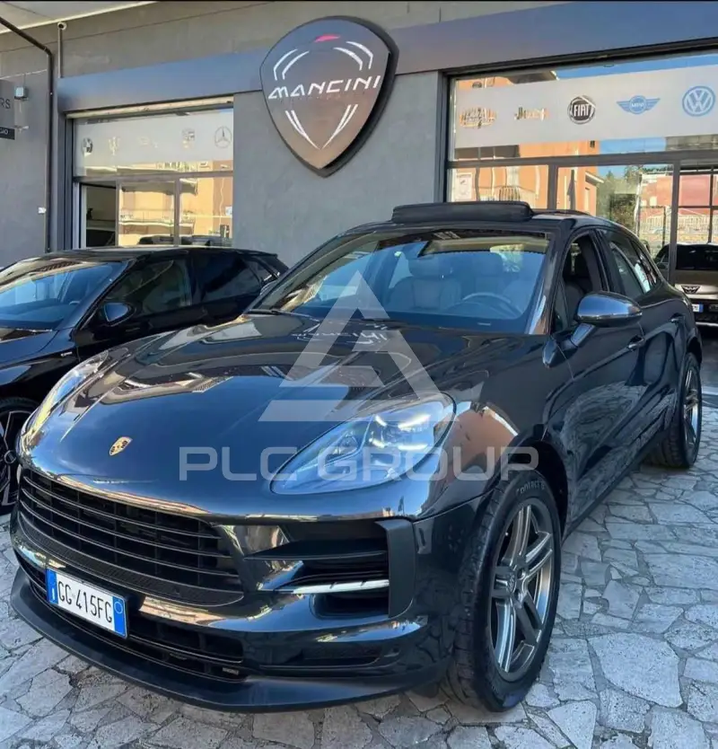 2021 Porsche MACAN
