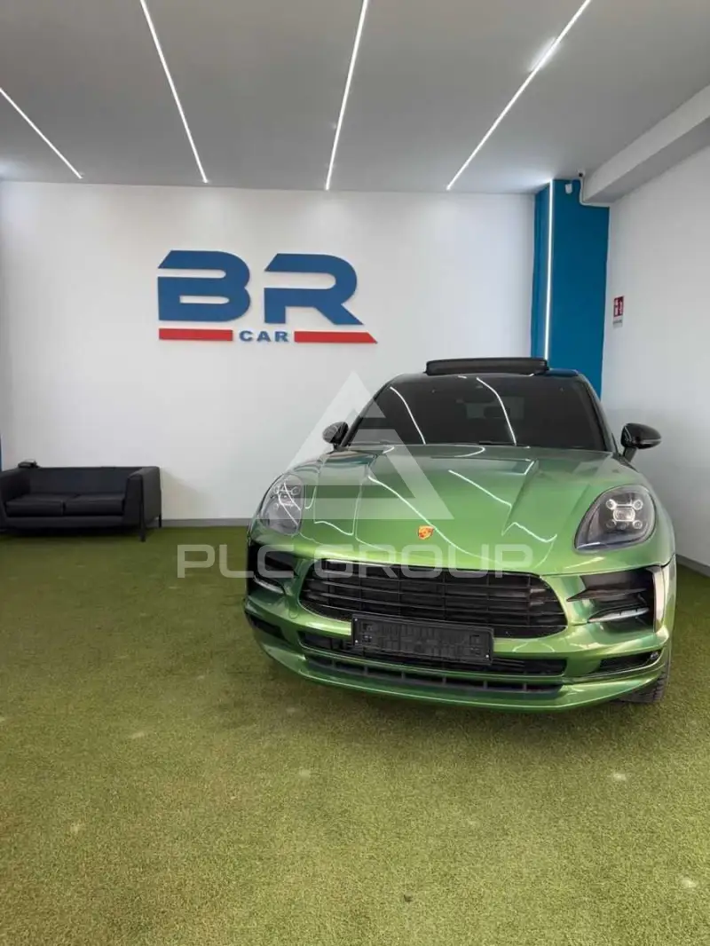 2021 Porsche MACAN
