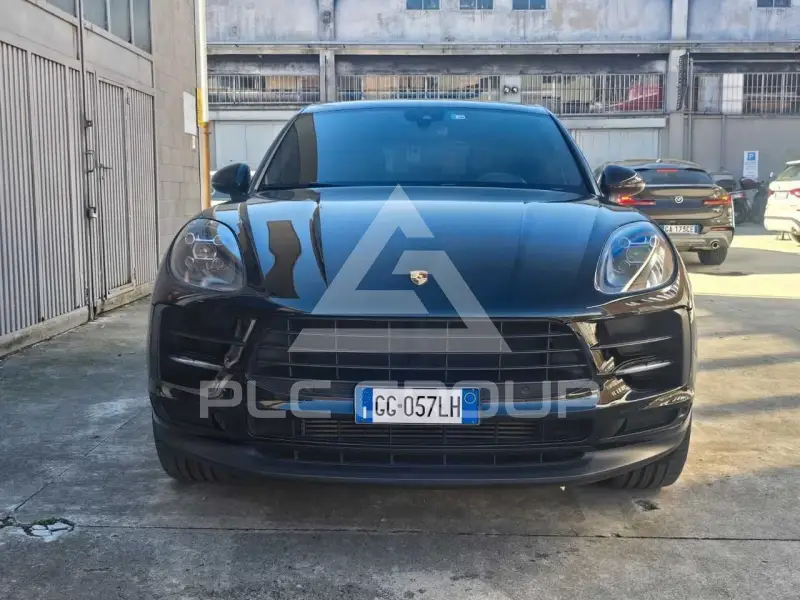 2021 Porsche MACAN