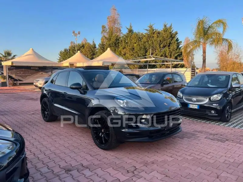 2021 Porsche MACAN