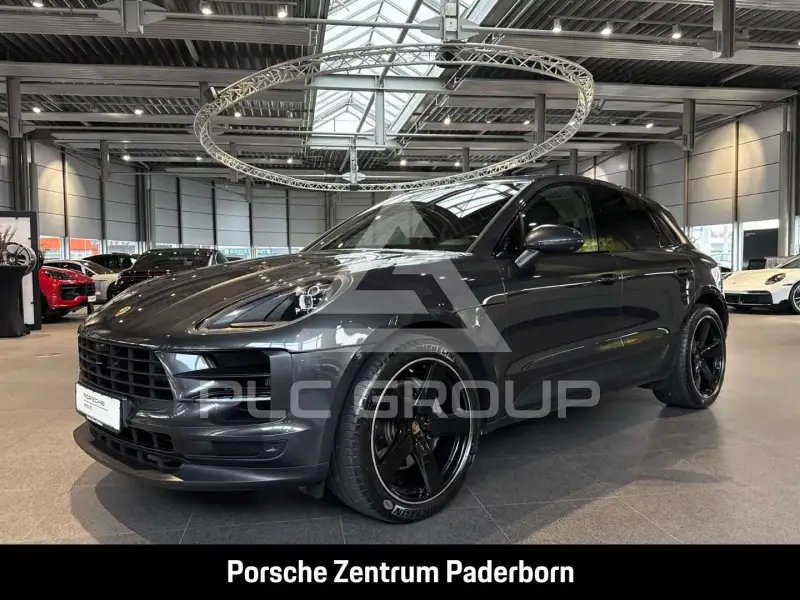 2021 Porsche MACAN
