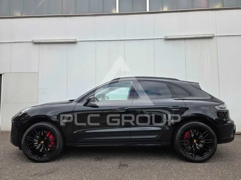 2021 Porsche MACAN