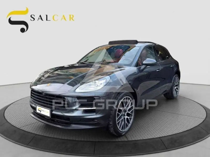 2021 Porsche MACAN