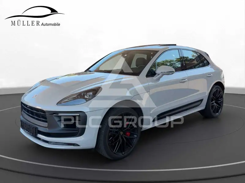 2021 Porsche MACAN