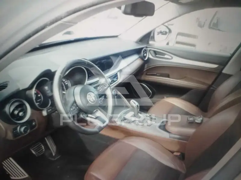 2021 Alfa Romeo Stelvio