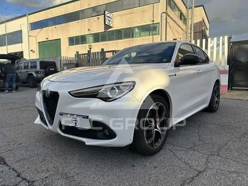 2021 Alfa Romeo Stelvio
