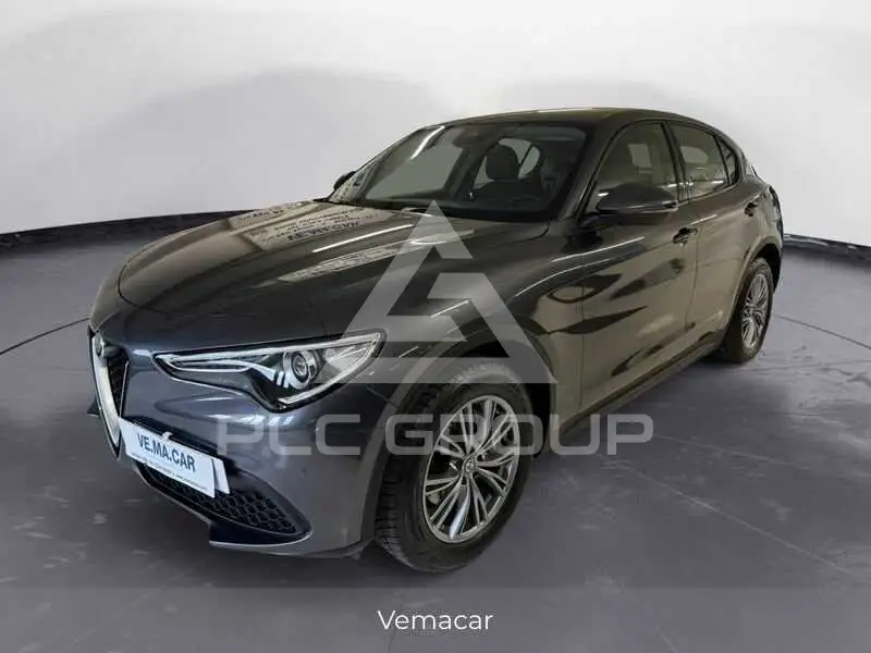 2021 Alfa Romeo Stelvio