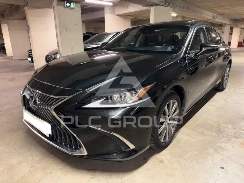 2021 Lexus ES300