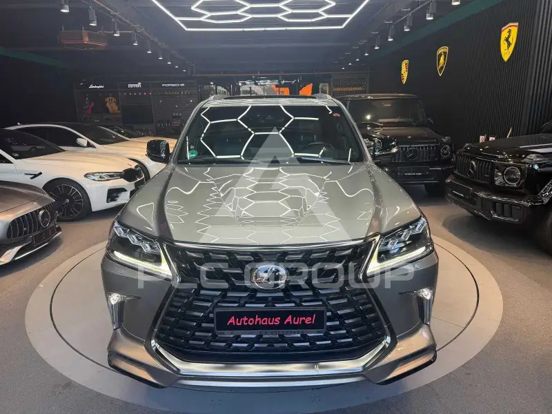 2021 Lexus LX570