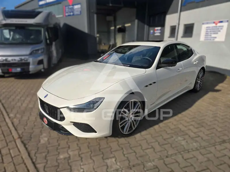 2021 Maserati GHIBLI