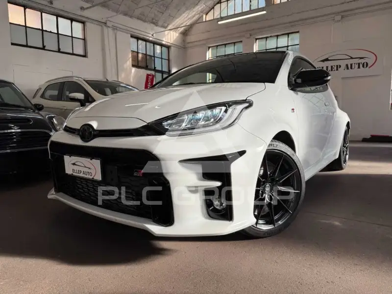 2021 Toyota YARIS