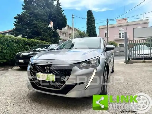 2021 Peugeot 208