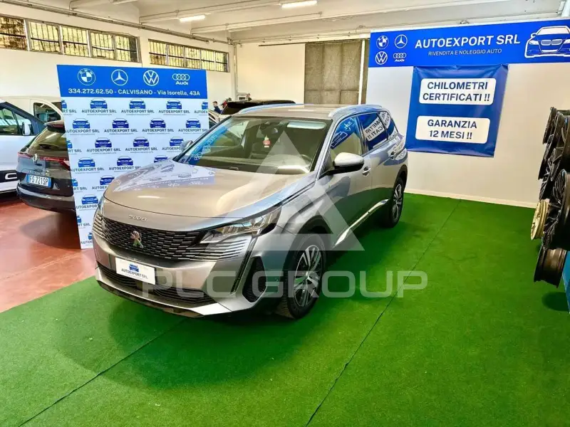 2021 Peugeot 5008