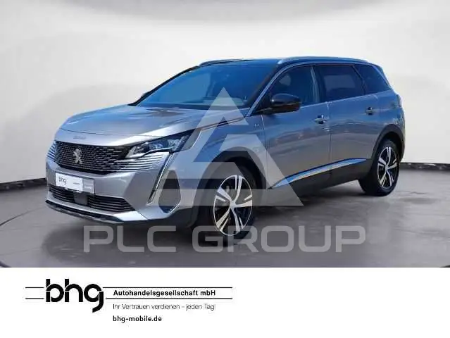 2021 Peugeot 5008