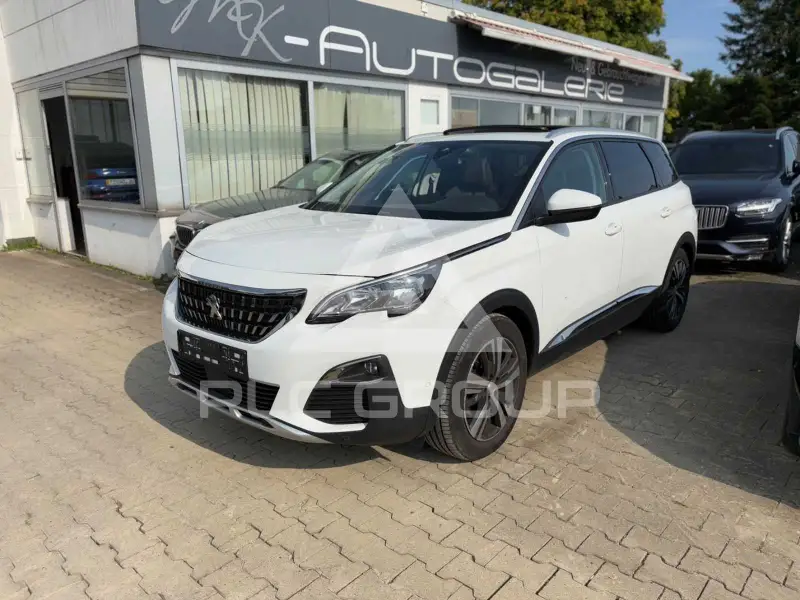 2021 Peugeot 5008