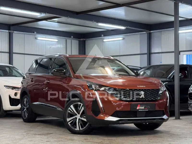 2021 Peugeot 5008
