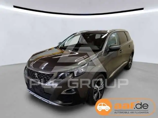 2020 Peugeot 5008