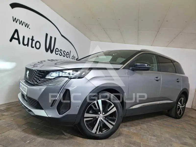 2021 Peugeot 5008