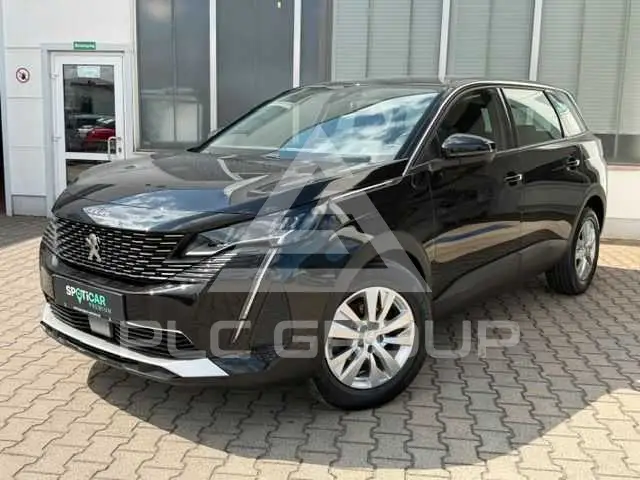 2021 Peugeot 5008