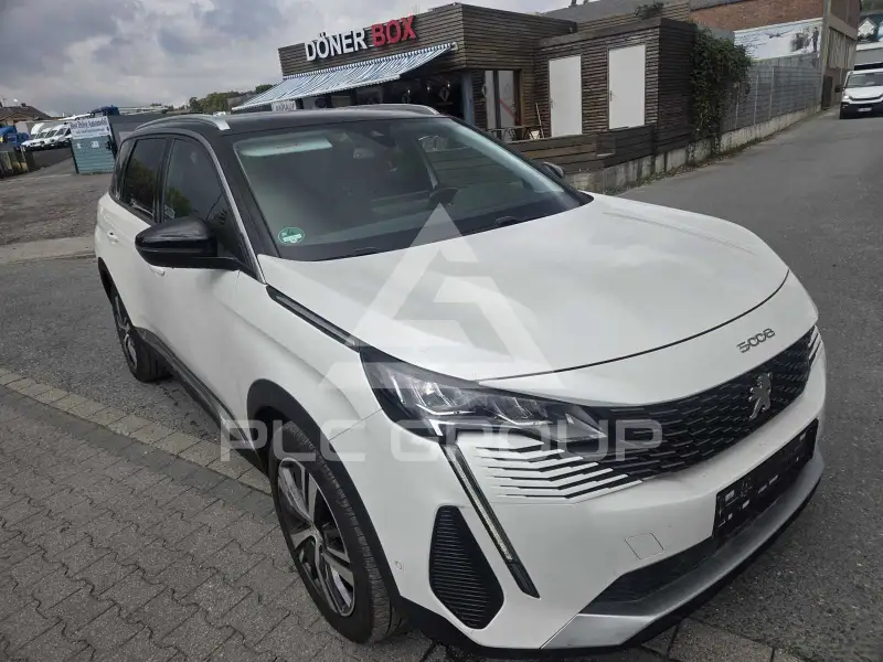 2021 Peugeot 5008
