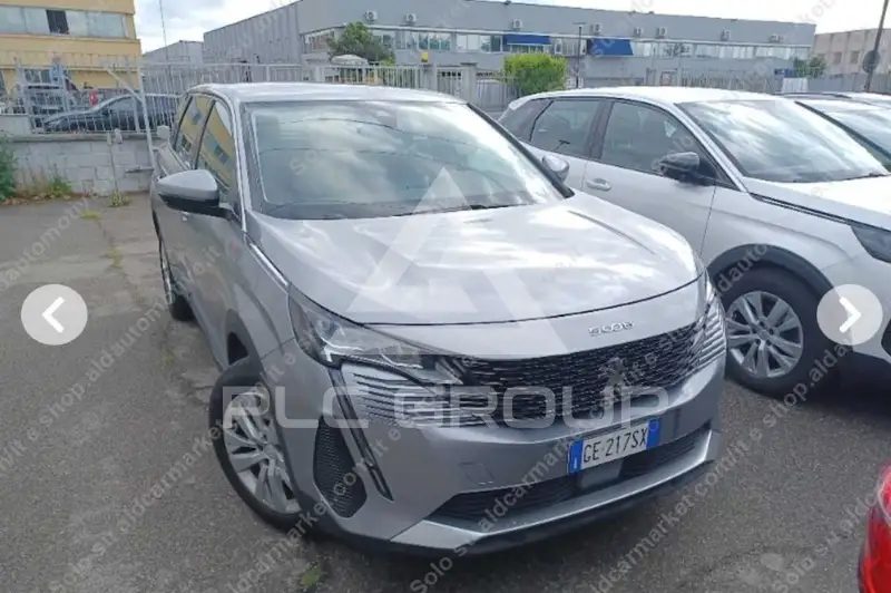 2021 Peugeot 5008