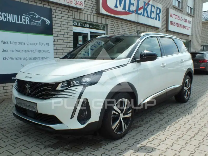 2021 Peugeot 5008