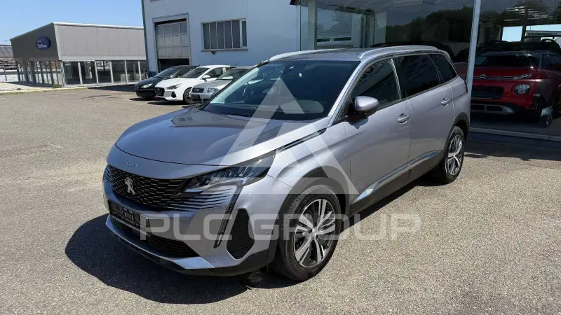 2021 Peugeot 5008
