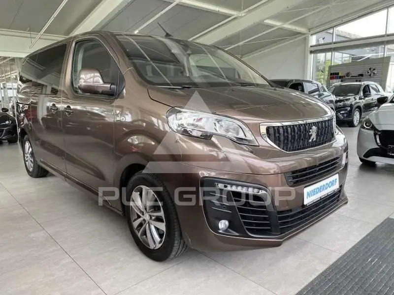 2021 Peugeot Traveller