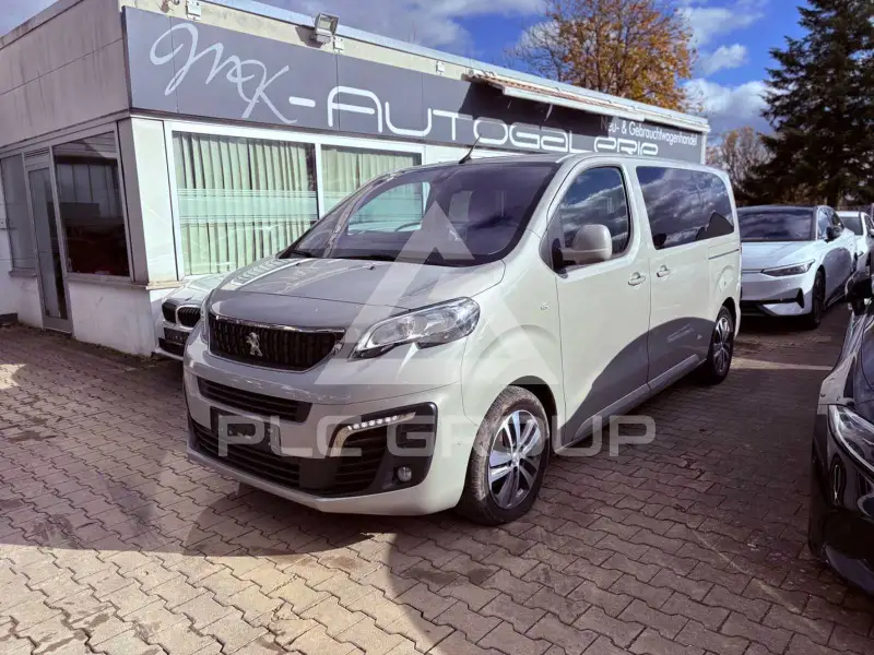 2021 Peugeot Traveller