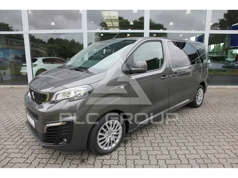 2021 Peugeot Traveller