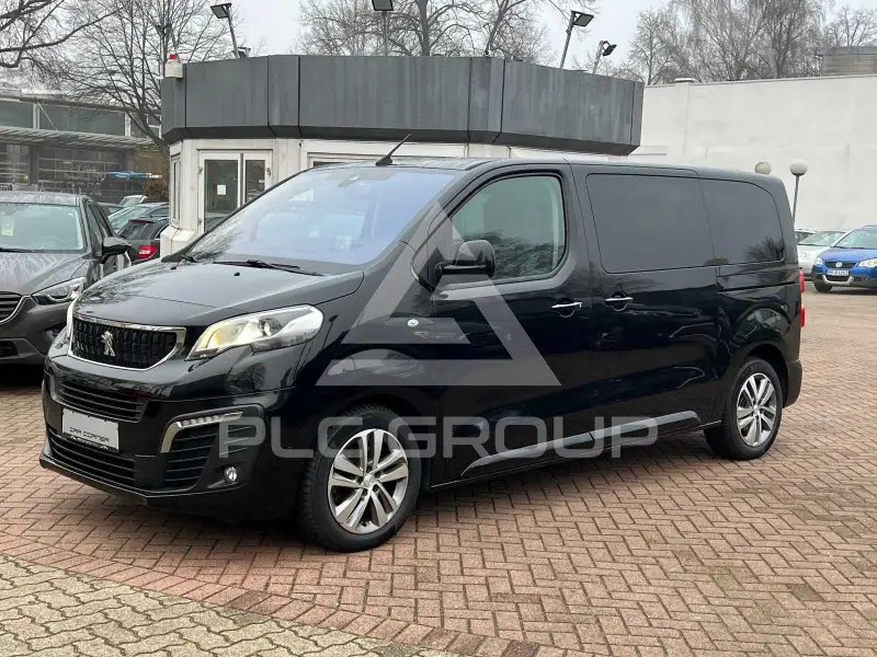 2021 Peugeot Traveller