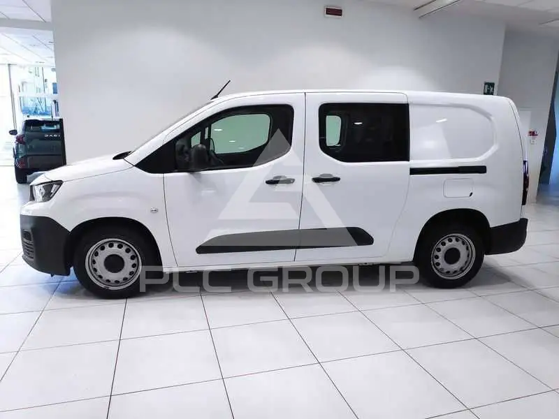 2021 Peugeot Partner