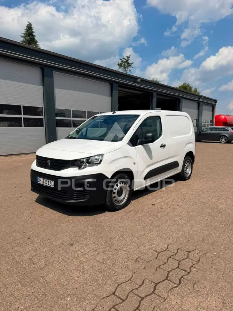 2021 Peugeot Partner