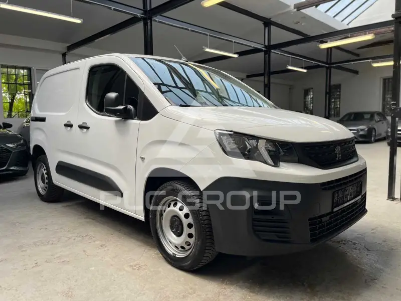 2021 Peugeot Partner