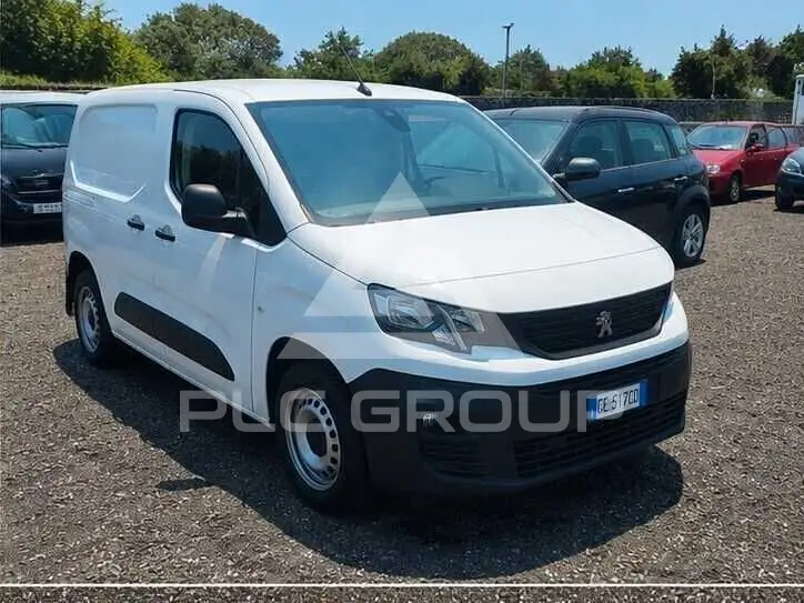 2021 Peugeot Partner