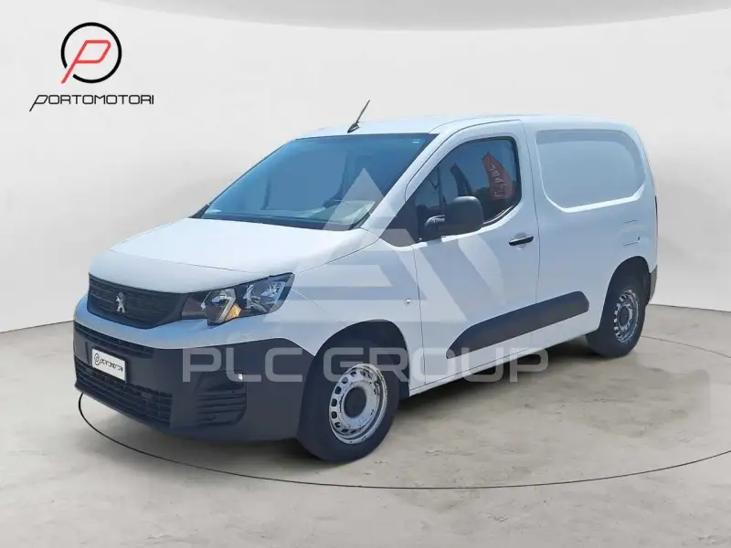 2021 Peugeot Partner