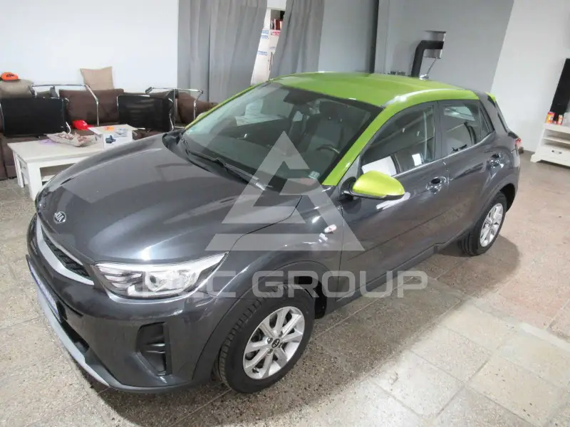 2021 KIA Stonic