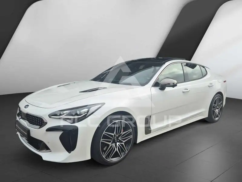 2021 KIA Stinger