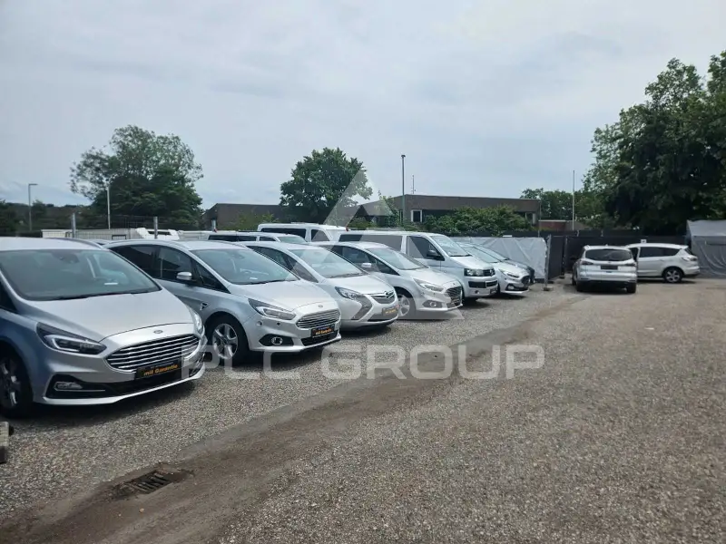 2021 Ford S-Max