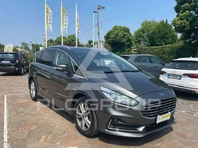 2021 Ford S-Max