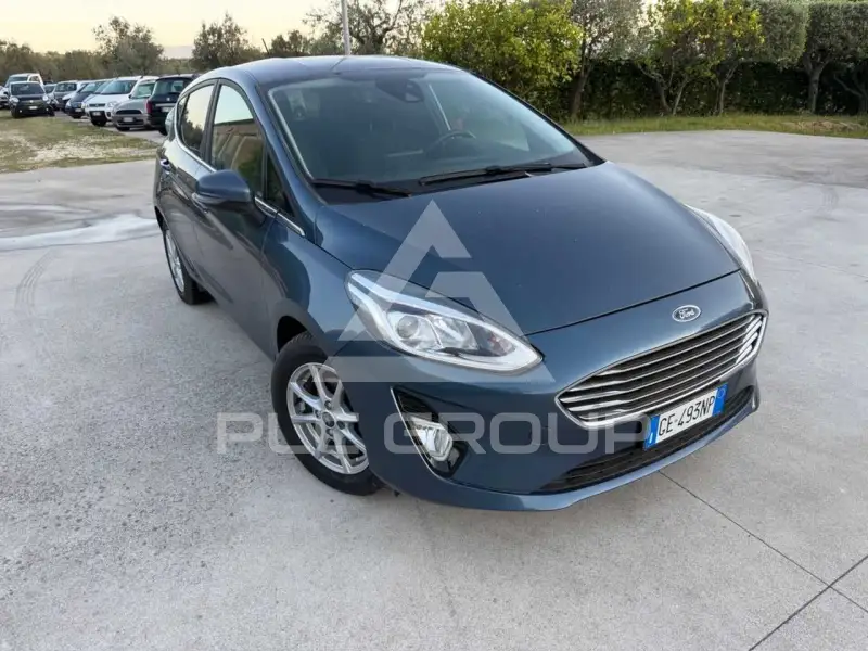 2021 Ford FIESTA