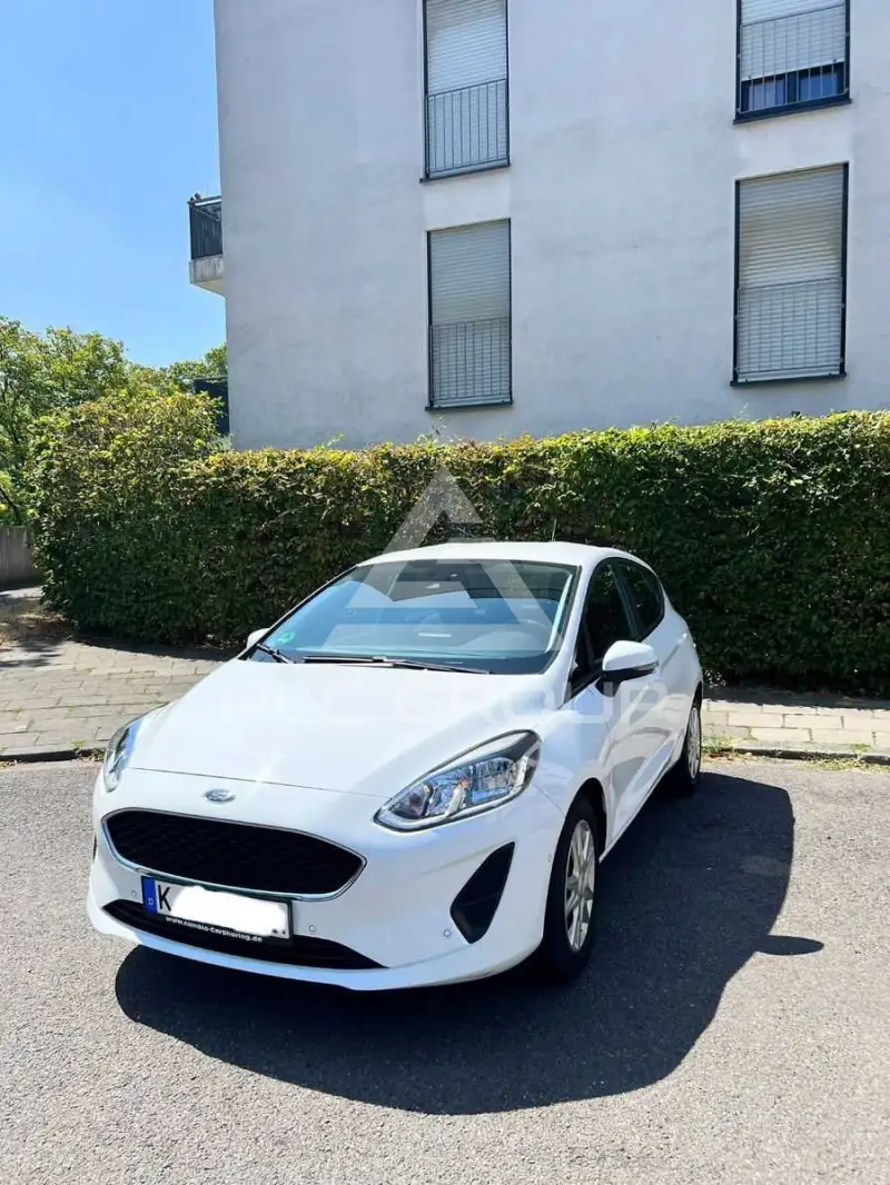 2021 Ford FIESTA