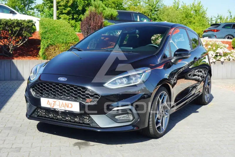2021 Ford FIESTA