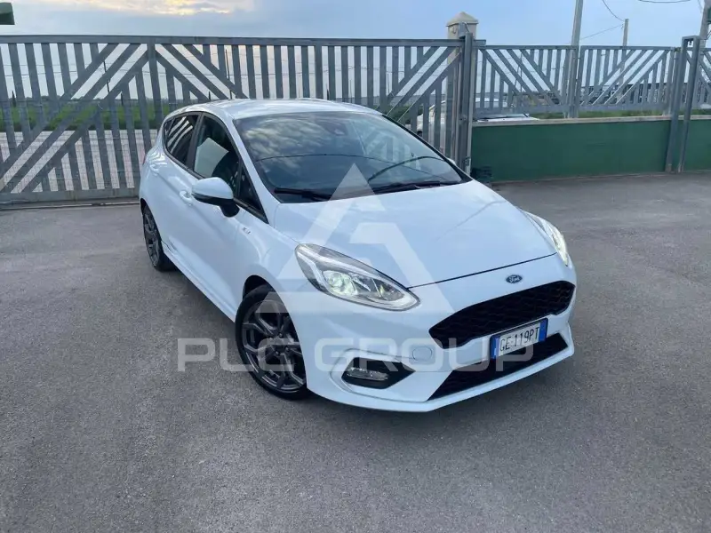 2021 Ford FIESTA