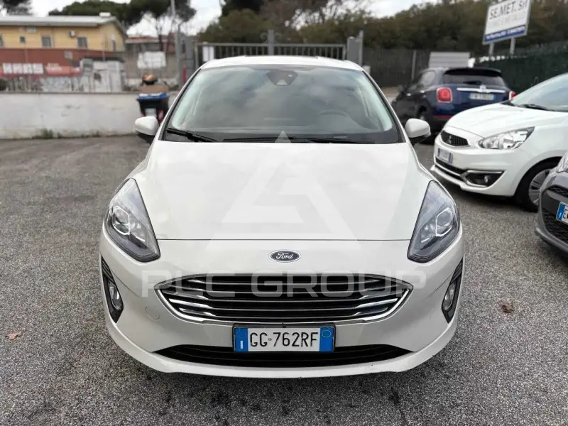2021 Ford FIESTA