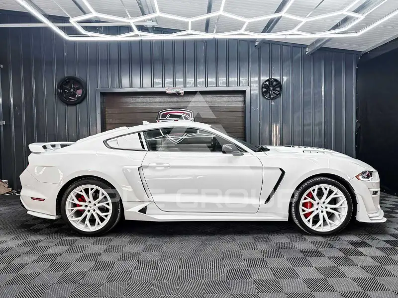 2022 Ford MUSTANG