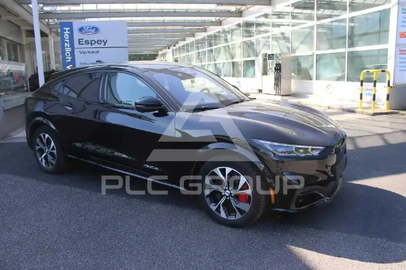 2021 Ford MUSTANG