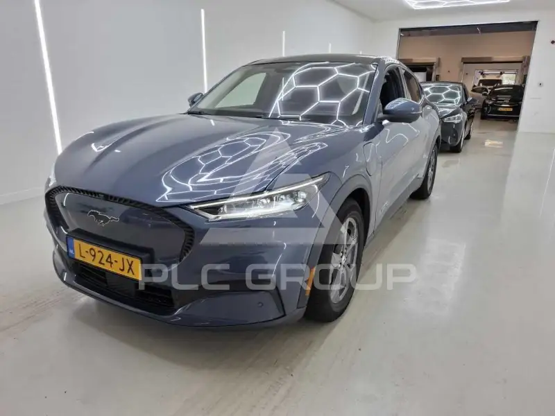 2021 Ford MUSTANG