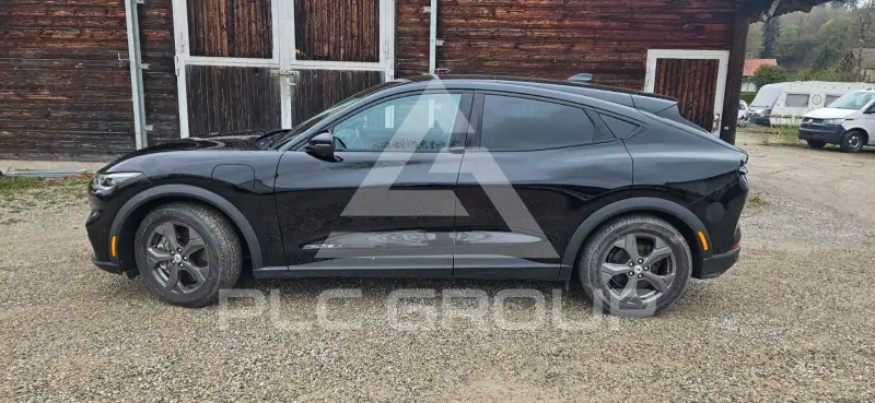 2021 Ford MUSTANG