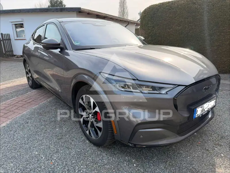2021 Ford MUSTANG
